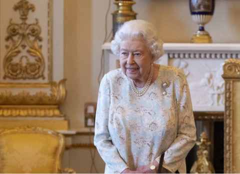 英国女王很朴素！英媒曝白金汉宫775个房间 女王仅用6个
