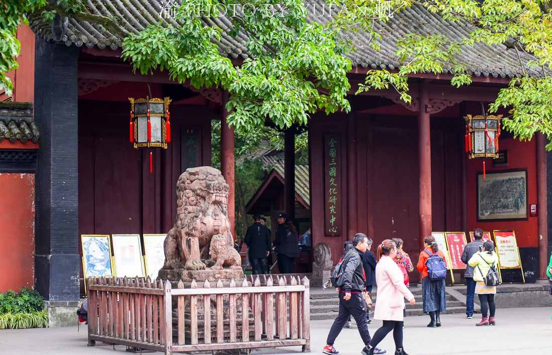 三国圣地成都武侯祠，中国唯一的君臣合祀祠庙，已有1700多年历史