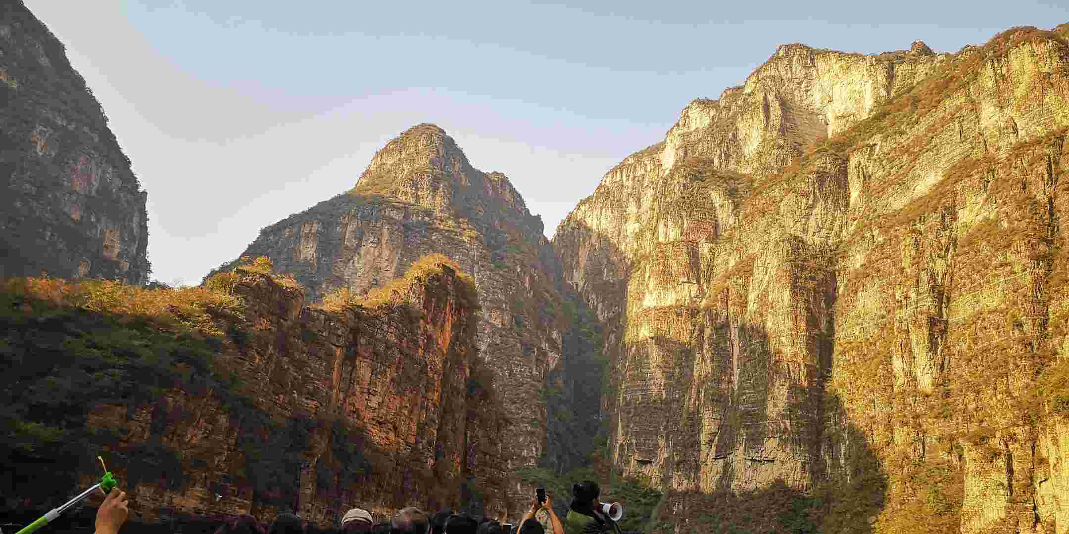 坐船看山是最大亮点：北京龙庆峡旅游攻略