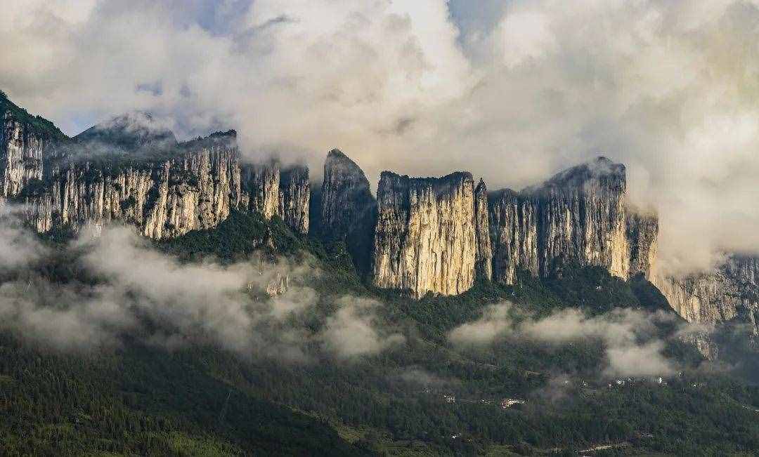 清明旅游去哪避开人人人人人......？看看这8个小众旅行地