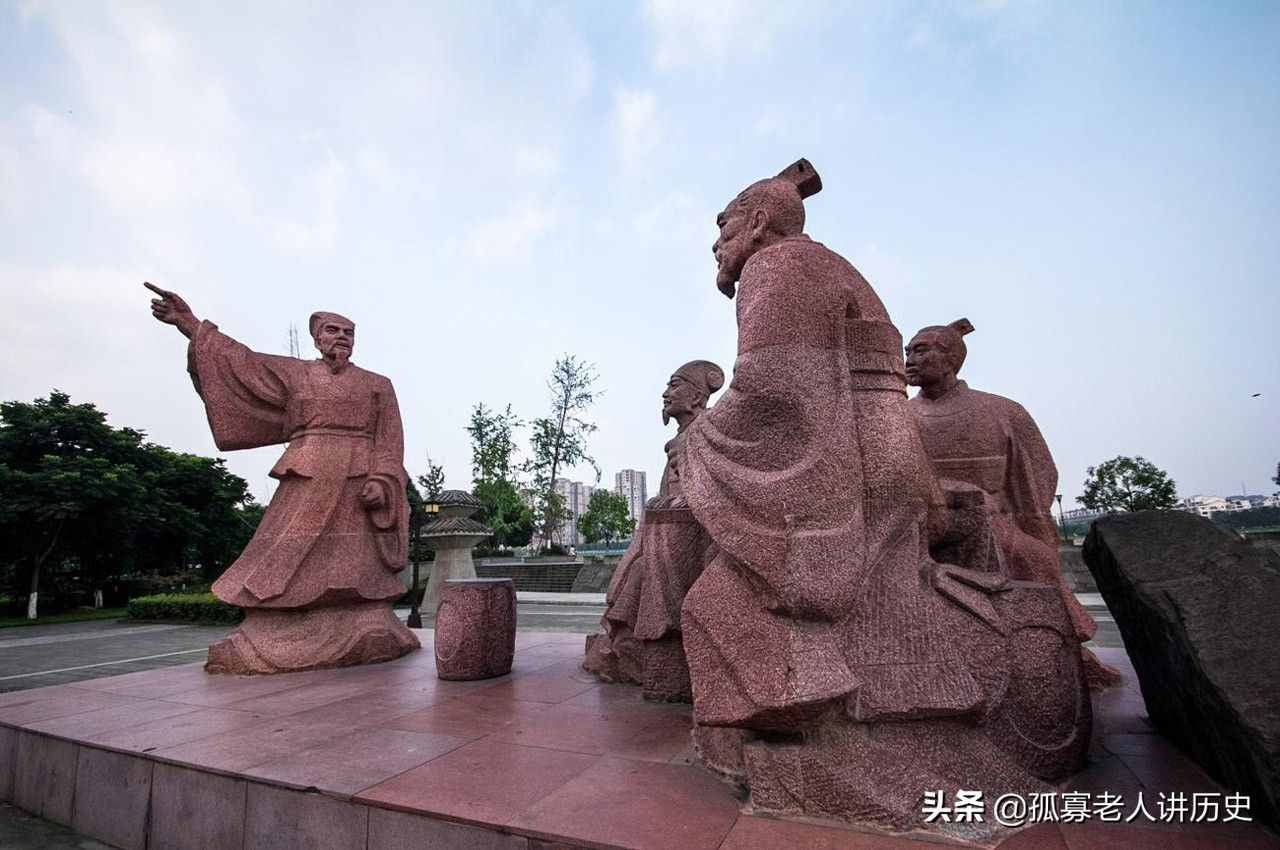 三国：孙权为何要扶持吴郡四大家族？又为何亲自把他们赶出朝堂？