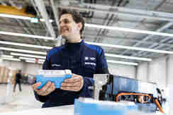 电池，宝马将投逾1亿欧元,扩大德国电动车电池产能