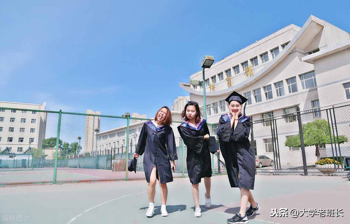 什么是应届生身份，对于大学生有多重要，多少大学生后悔莫及