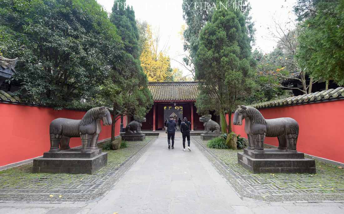 三国圣地成都武侯祠，中国唯一的君臣合祀祠庙，已有1700多年历史