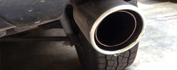 汽车知识解答：汽车冬天排气管滴水怎么回事？