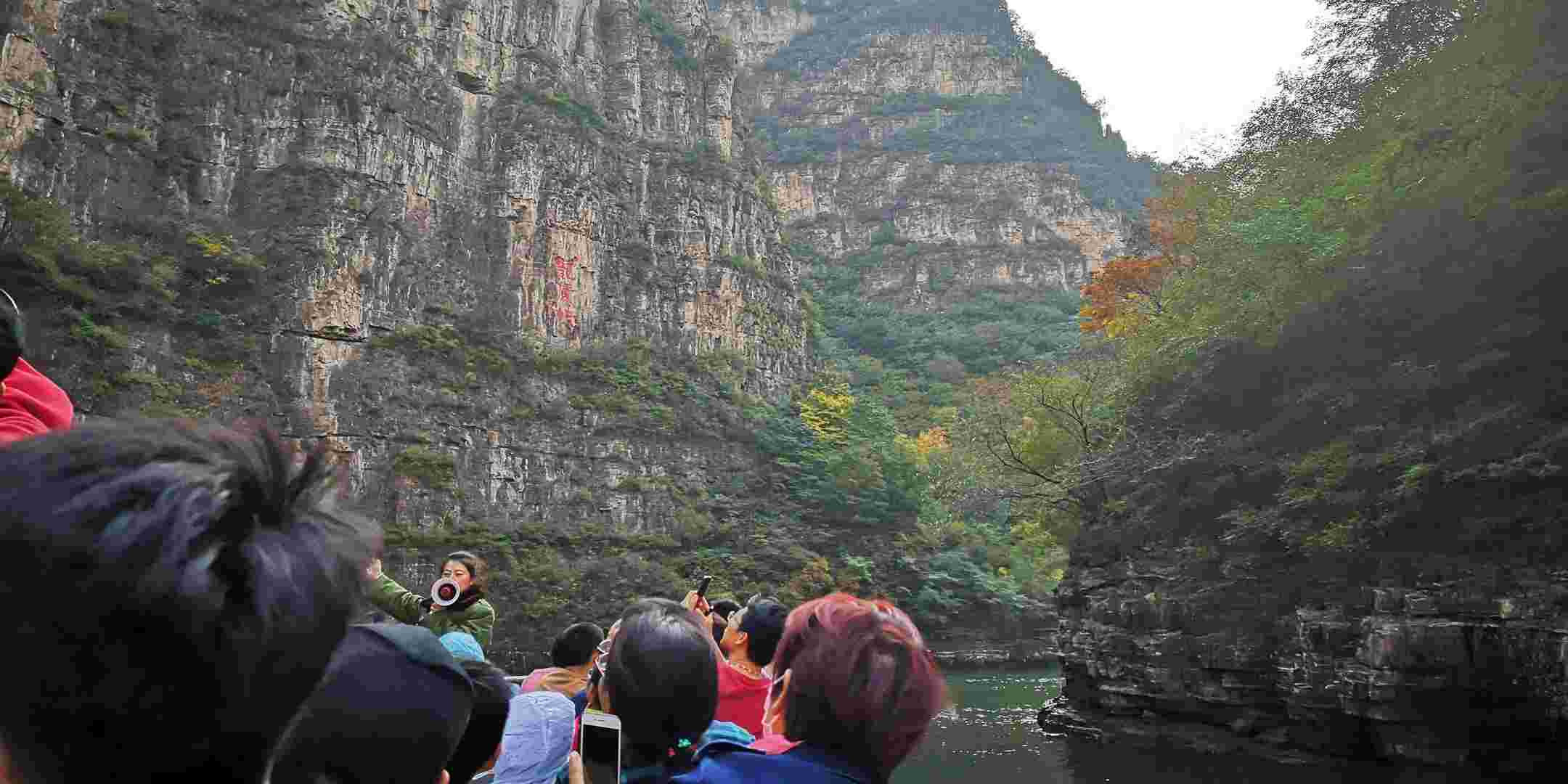 坐船看山是最大亮点：北京龙庆峡旅游攻略