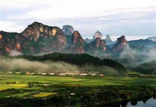 此生必去的中国100大旅游景点