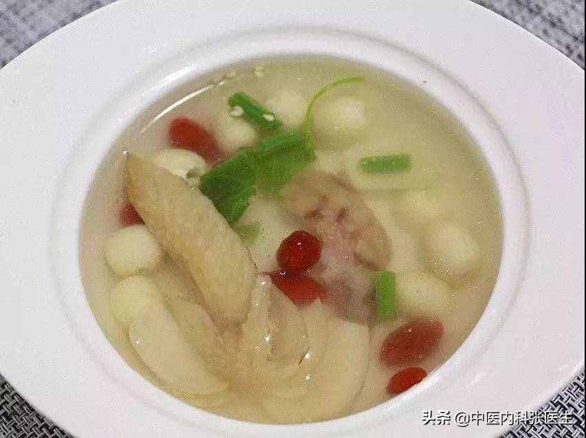 面瘫食疗方，让你“吃”回正常