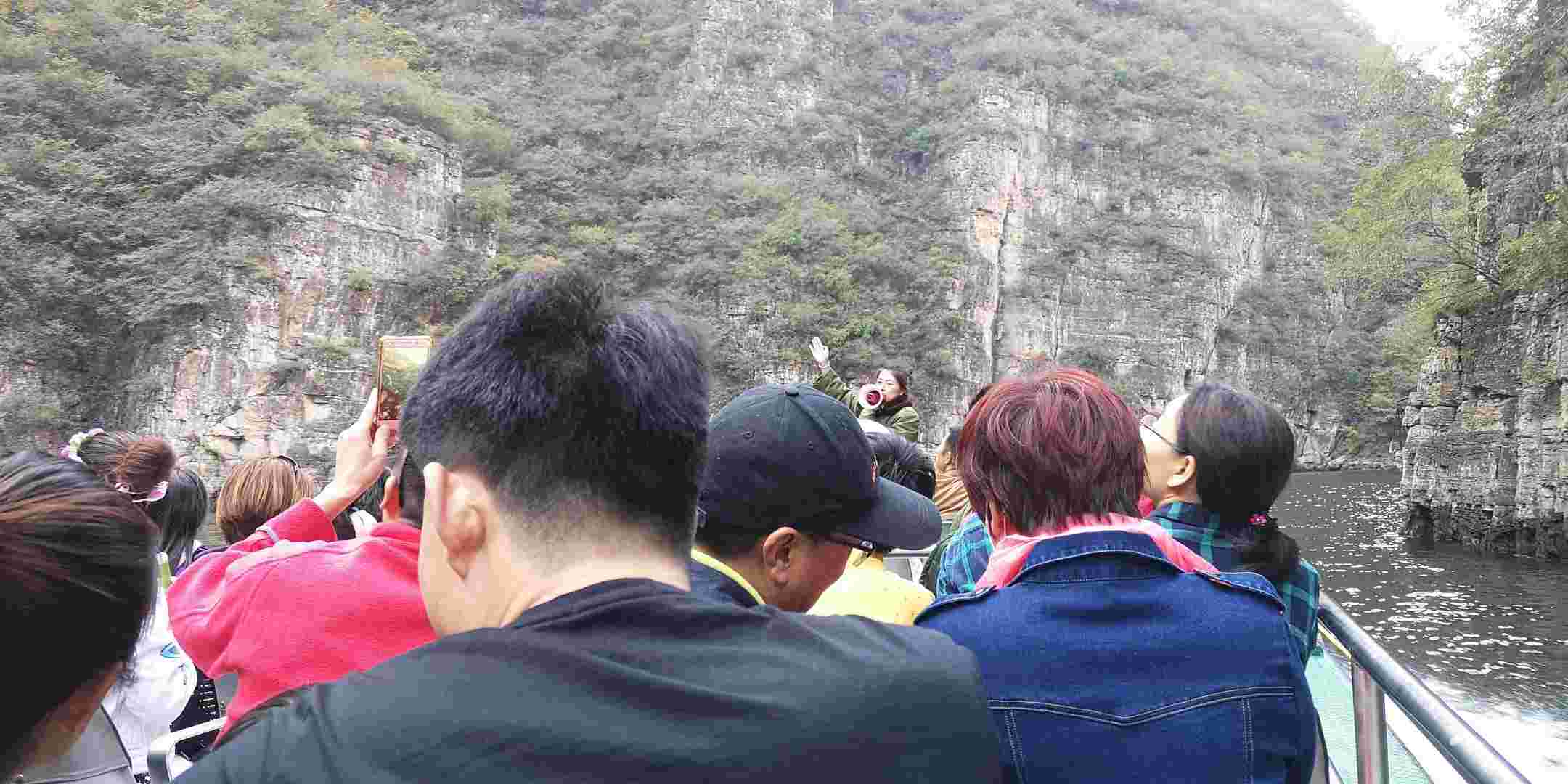 坐船看山是最大亮点：北京龙庆峡旅游攻略