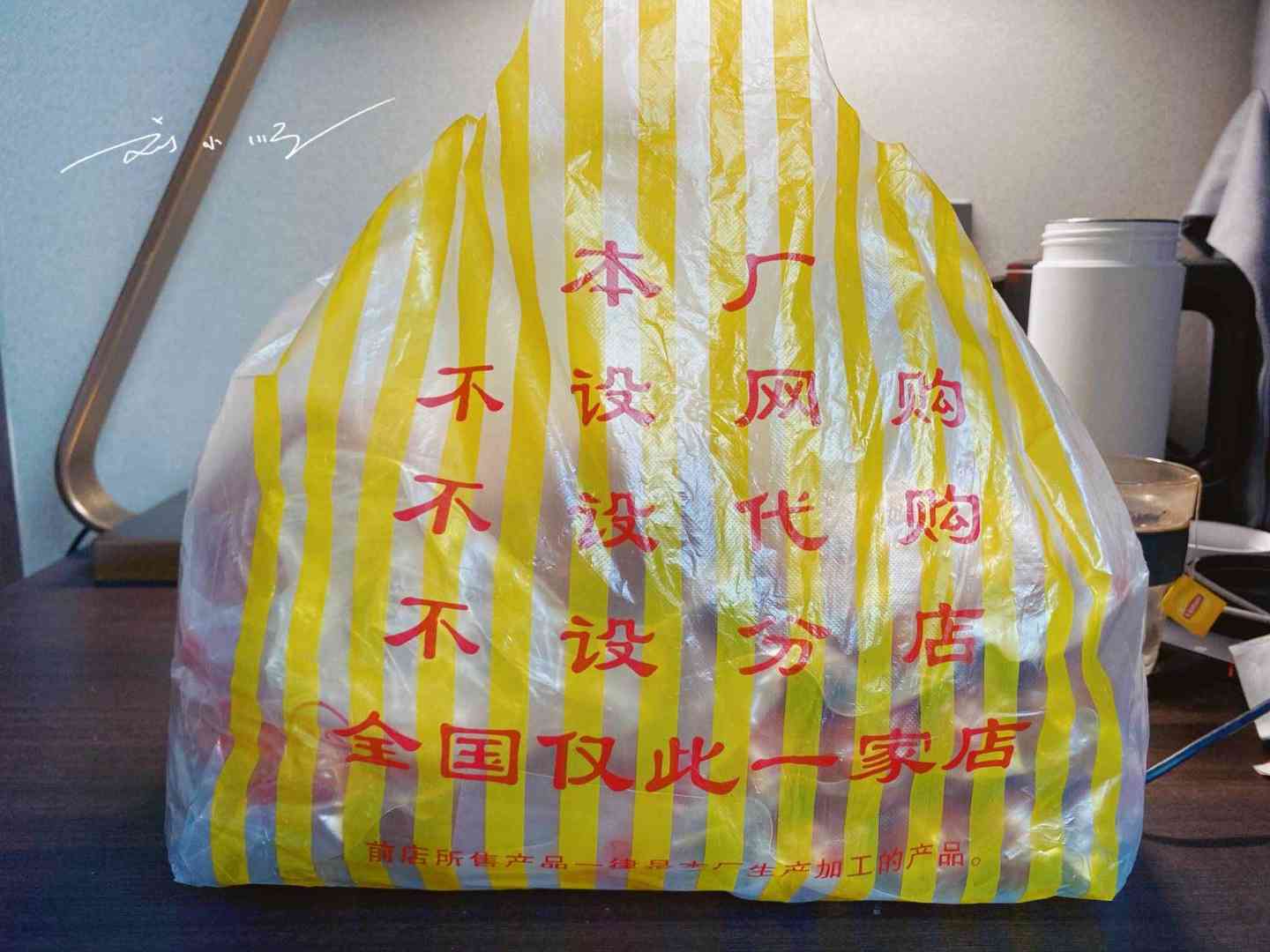 不设网购，不开分店，哈尔滨“最豪横”红肠店，排队都未必买得到