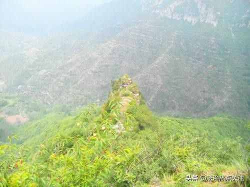 河南郑州 伏羲山中的五指山